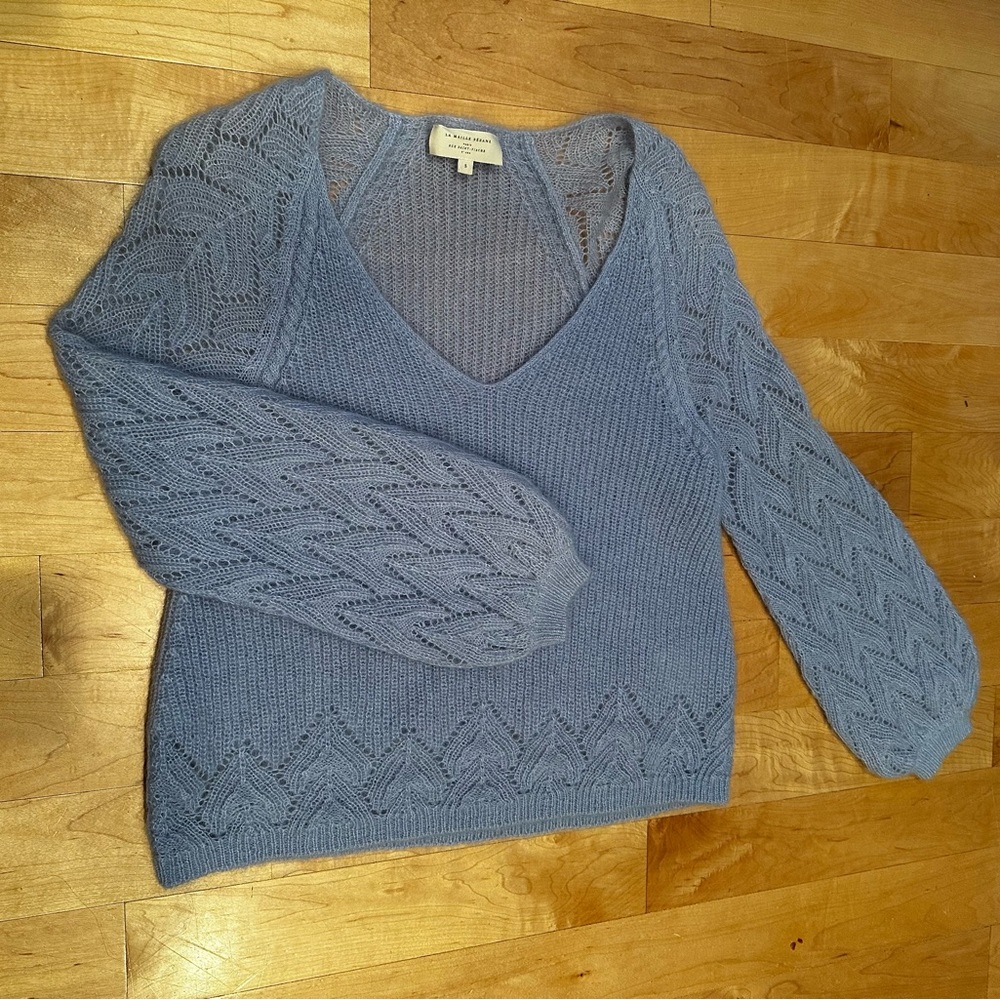 NWOT Sézane light blue sweater